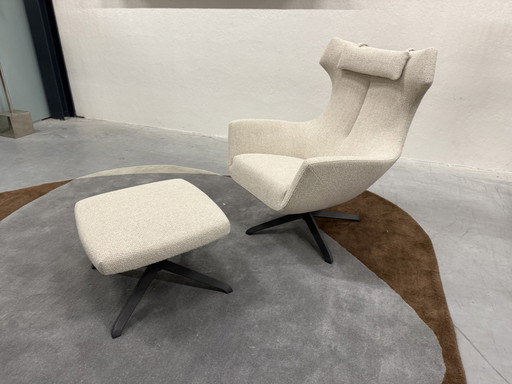 Diseño en Stock Sillón Nosto Relax con otomana Monza