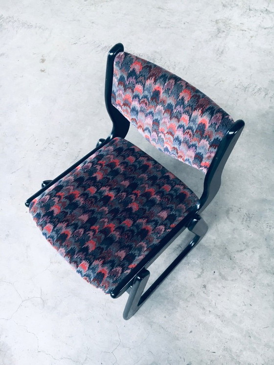 Image 1 of Ensemble de 4 chaises de salle à manger vintage MCM des années 1970 en bois teinté noir