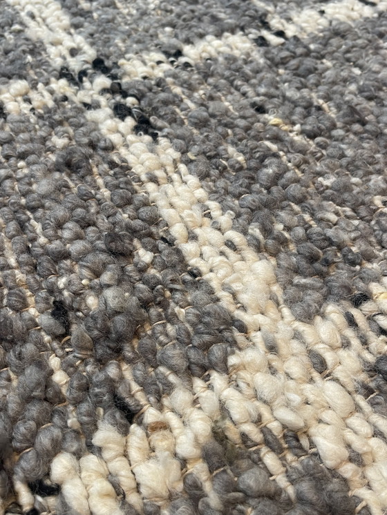 Image 1 of Brink and Campman Jacquard carpet new