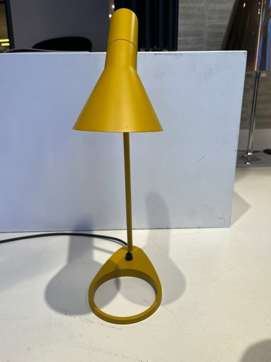 Image 1 of 1x AJ Table Lamp Louis Poulsen