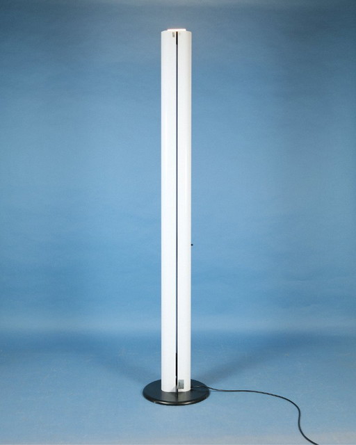 Megaron Stehleuchte – Gianfranco Frattini – Artemide