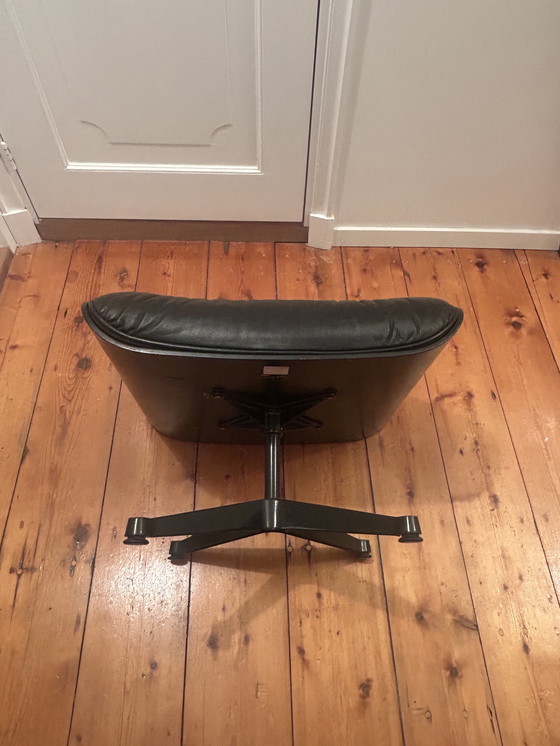 Image 1 of Eames Vitra Ottoman b/b 1971 1e eigenaar