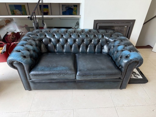 Delta Chesterfield