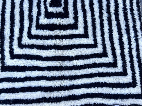 Image 1 of Tapis marocain écru à motifs géométriques 200cmx100cm 