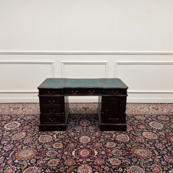 Classic English Desk Green Leather – Wood (photo 4 of 19)