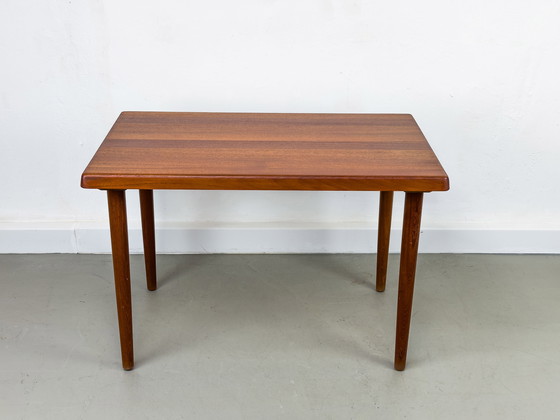 Image 1 of Kleine teakhouten bureau- of eettafel van Niels Bach, 1960S