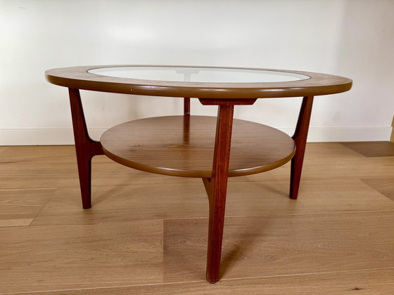 Image 1 of Round designer coffee table brand Schreiber