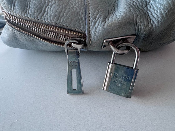 Image 1 of Sac à main PRADA en cuir de veau avec certificat