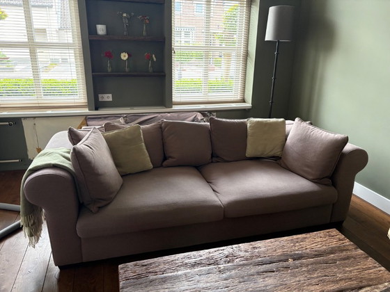 Image 1 of Robust coffee table