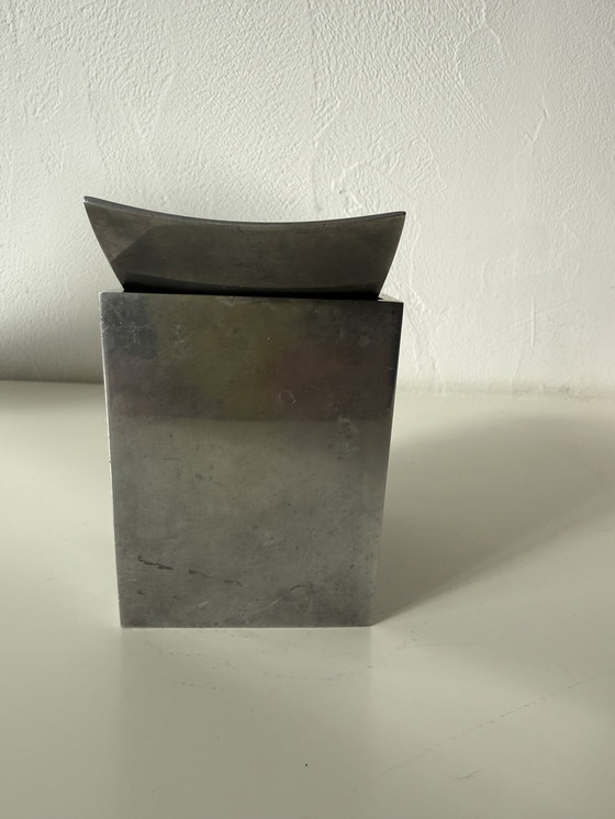 Image 1 of Philippe Starck 80s design Memphis XO edit Ray Hollis 1986