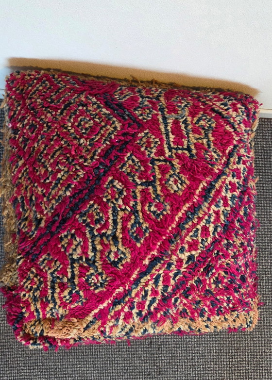 Image 1 of Pouf fatto a mano dal Marocco fucsia/blu