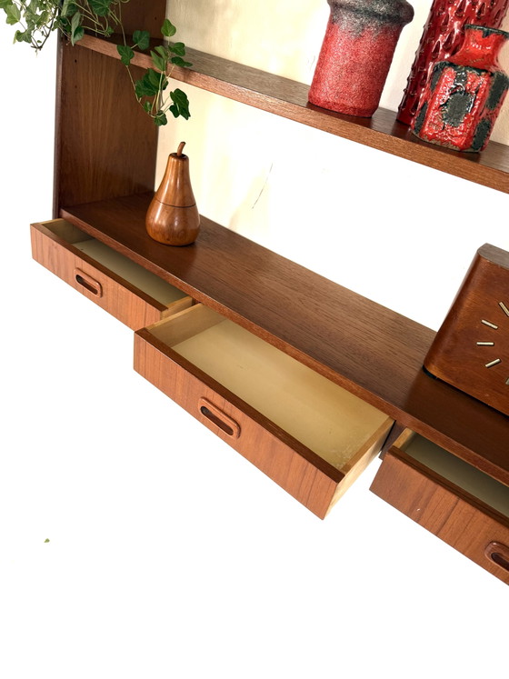 Vintage Deense Teakhouten Wandkast ‘60 – Wood (photo 7 of 10)