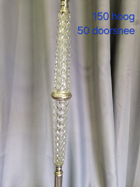 Image 1 of Beautiful vintage candelabra lamp