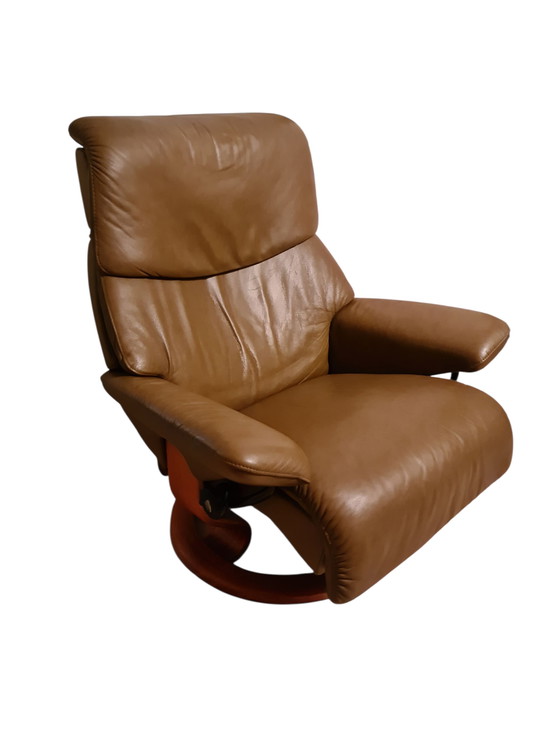 Image 1 of Stressless Dream 2X (L) Recliner Leather Recliner