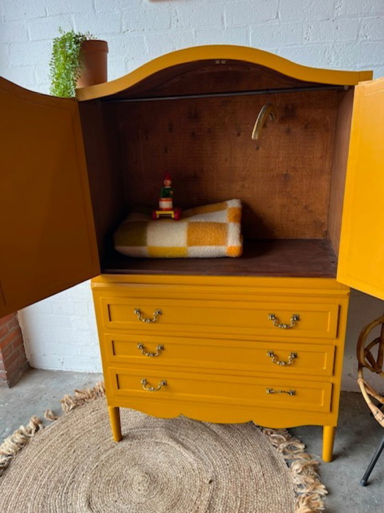 Armoire vintage ancienne, armoire pour chambre d'enfant, armoire pour fille – Buffets, Wood (photo 15 of 20)