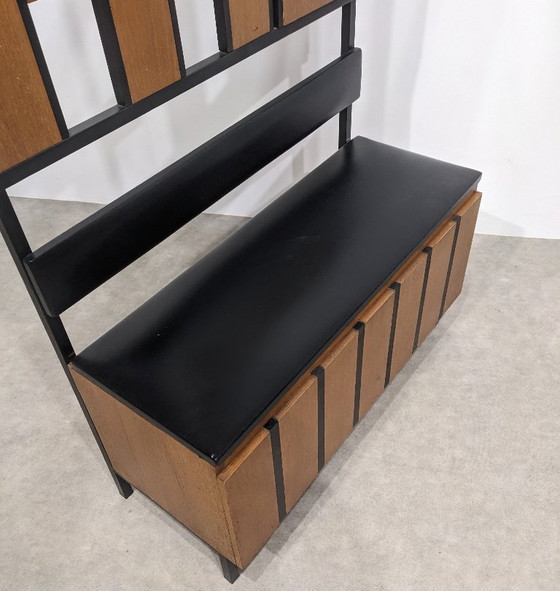 Image 1 of Porte-manteau vintage avec coffre et miroir