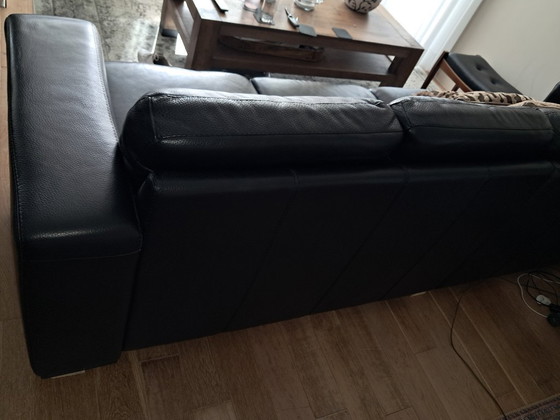 Image 1 of Beautiful black leather 4-seater sofa