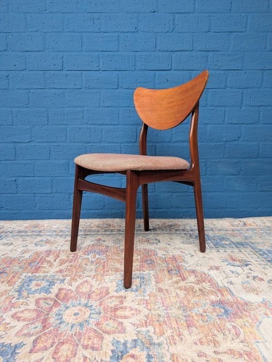 Image 1 of 4 chaises danoises vintage, années 1960