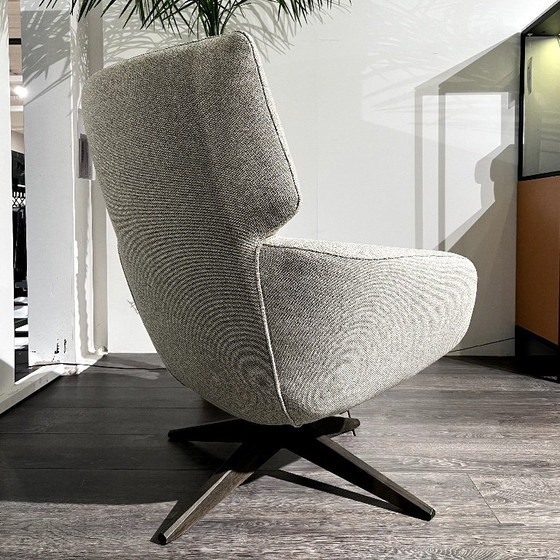 Image 1 of LEOLUX - FAUTEUIL PIVOTANT LLOYD