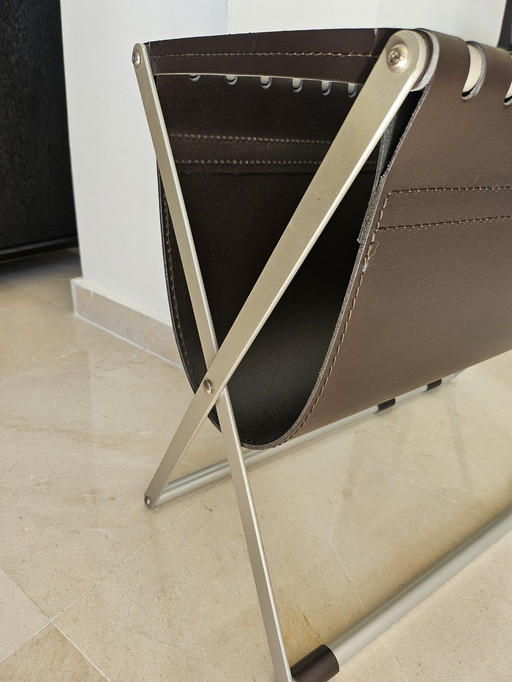 Tijdschriftenrek bruin leder van Natuzzi