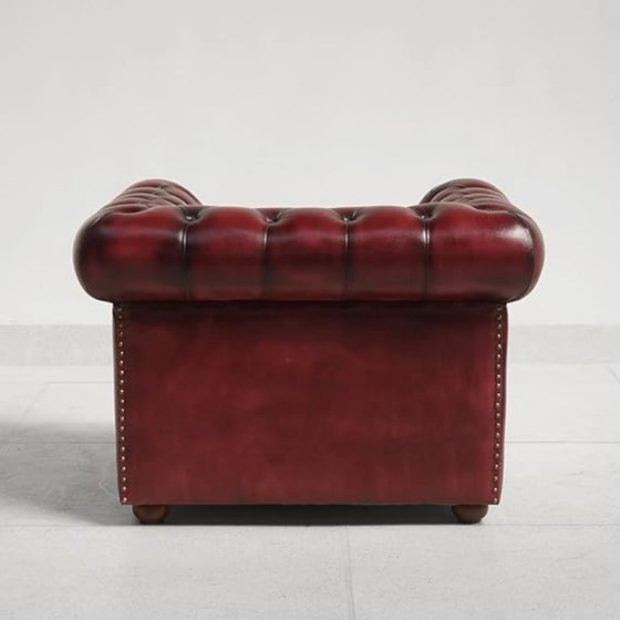 Image 1 of Vintage Chesterfield fauteuil in bordeauxrood leer - teakhouten frame, jaren 60