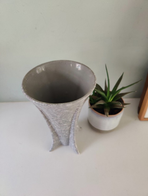 Image 1 of Faux granite postmodern vase with pink tones - Italian 1980s