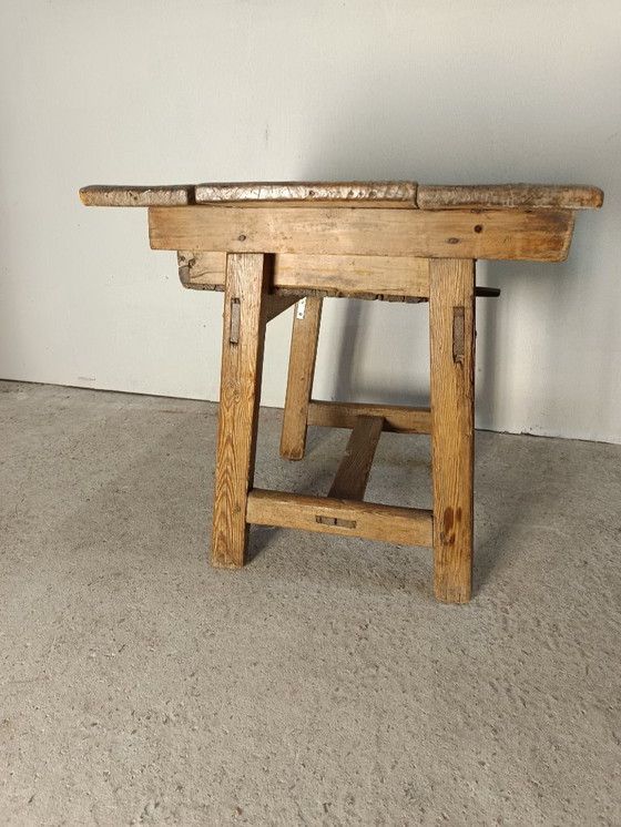 Image 1 of Tavolo antico spagnolo con sedia