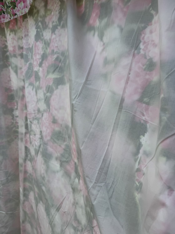 Image 1 of Vintage hydrangea curtain
