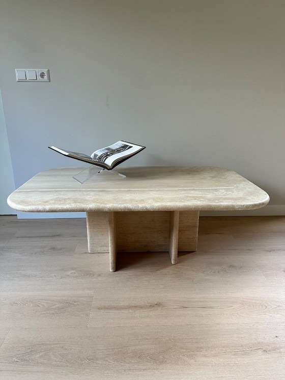 Image 1 of Top staat- Prachtige grote travertin salontafel – zeldzaam én indrukwekkend