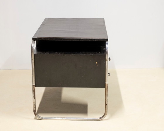 Bureau fonctionnaliste suédois inspiré du Bauhaus, années 1940 – Bureaux, Cuir (photo 9 of 14)