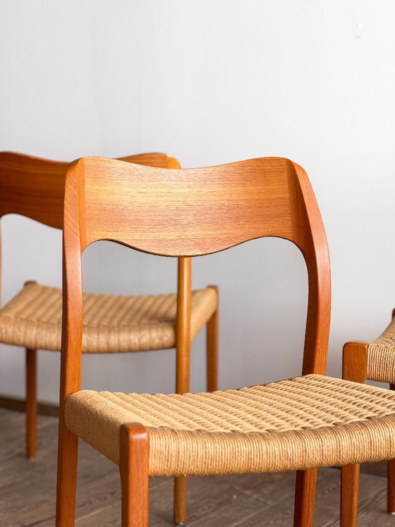 Image 1 of Set van 6 teakhouten eetkamerstoelen van Niels O. Møller voor J.L. Moller, model 71