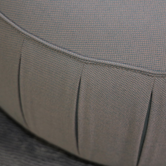 Image 1 of Leolux Capri poef