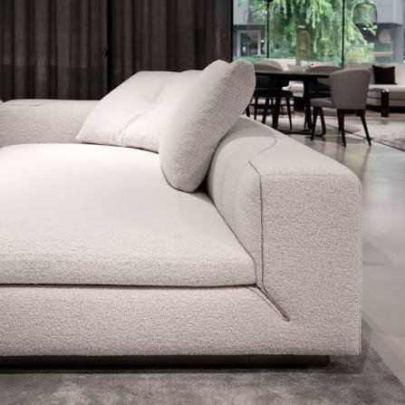 Modello dimostrativo Minotti Riley Configurazione 02 Tessuto Cat G con profili color cognac – Divani modulari (photo 6 of 13)