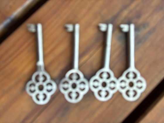 Image 1 of meuble bar classique en bois de cerisier