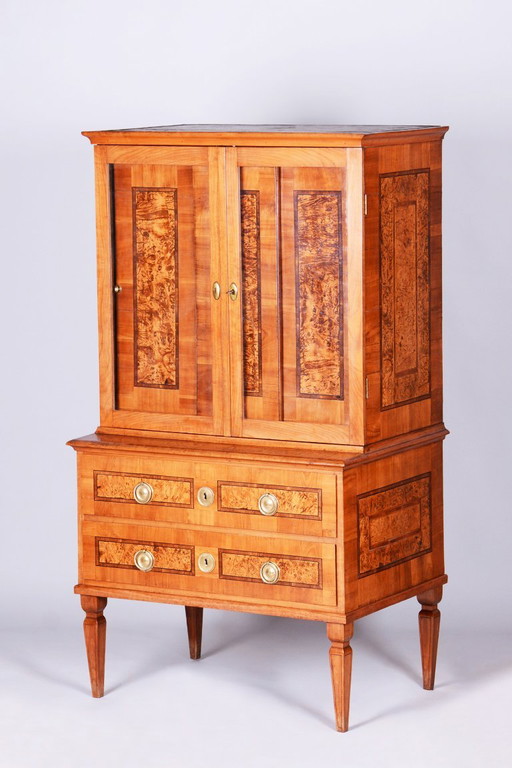 Restauriertes Empire-Sideboard, Kirschholz, wiederbelebter polnischer, tschechischer Stil, 1790er Jahre (photo 2 of 40)