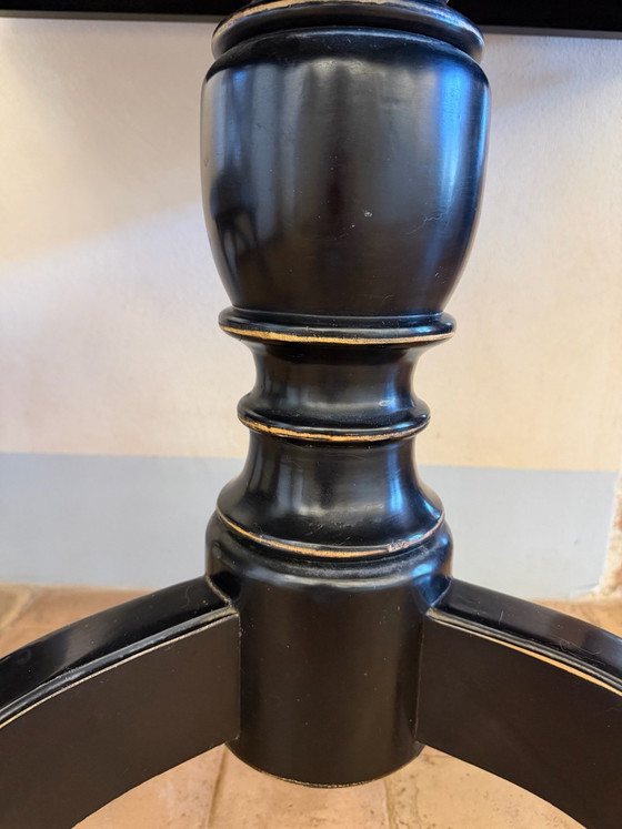 Mesa cuadrada Dialma Brown de roble macizo, 80 × 80 cm, Mesas de comedor, Madera, Taupe (foto 3 de 9)