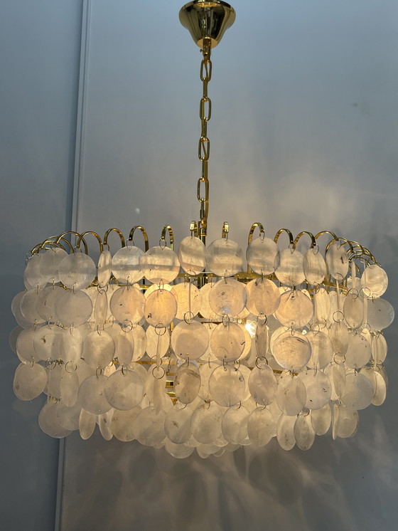 Image 1 of Xl formaat grote capiz schelpen hanglamp goud frame