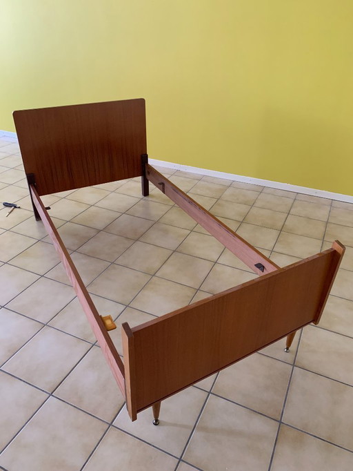 Set di 2 strutture per letto singolo in stile Mid-Century di MDK