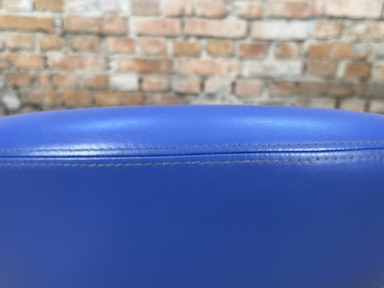 Image 1 of Artifort Nina Purple