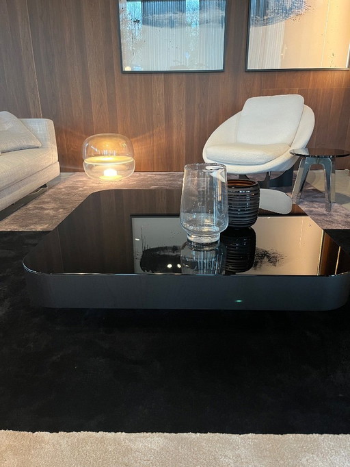 Minotti Milton coffee table
