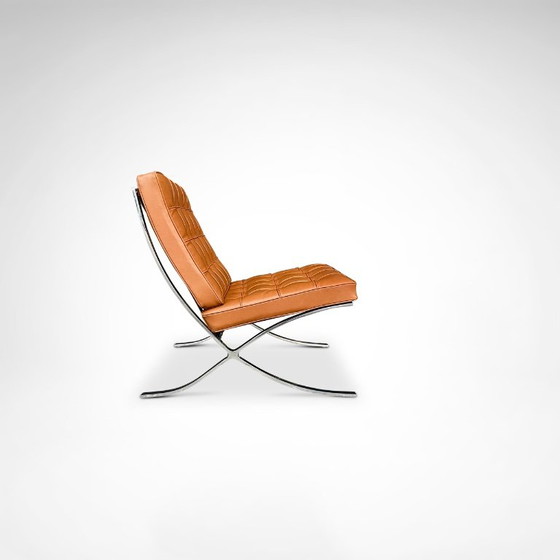 Barcelona Lounge Chair MR90 by Mies van der Rohe for Knoll – Armchairs, Leather (photo 3 of 10)
