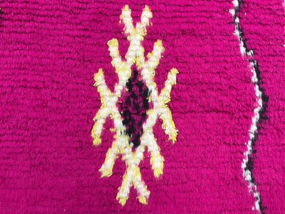 Image 1 of Berber Rug - 311 cm x 204 cm - pink and white Wool