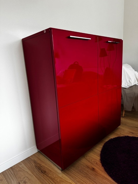 Image 1 of Armario Capellini rojo (réplica)