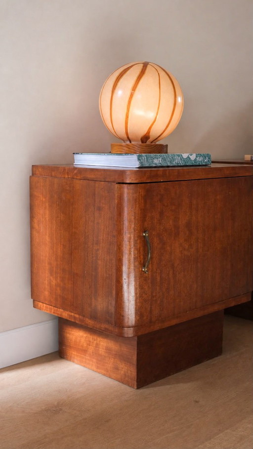 Pair of Art Deco Nightstands ‘Emma’ – Mahogany – Ca. 1935–1940 – nachtkastjes, Wood (photo 2 of 7)