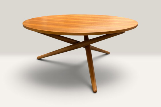 Image 1 of Eet- en theetafel van Jürgen Bally voor begeleid wonen, verstelbare tafel