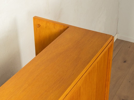 Image 1 of Opklapbed uit de jaren 60 in vintage stijl