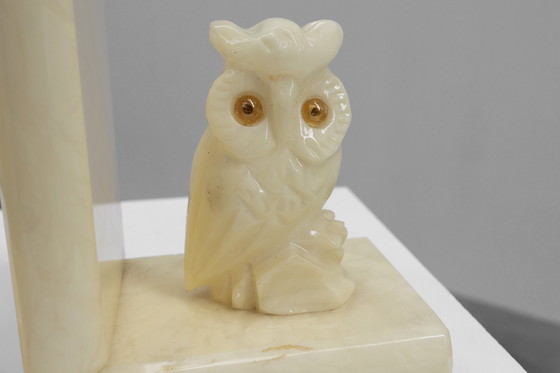 Image 1 of Coppia di fermalibri in alabastro intagliati a mano in stile Art Déco, Francia anni &#39;20