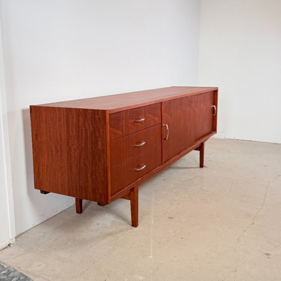 Image 1 of Buffet en acajou de style scandinave