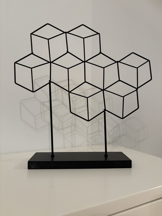 Image 1 of Scultura moderna in filo metallico