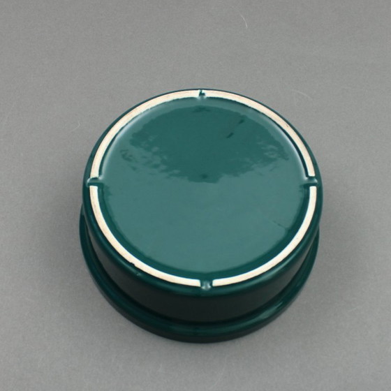 Image 1 of Kaj Franck (1911-1989) - Arabia - Finlandia - Modelo Kilta - Fuente baja verde con tapa - Década de 1960